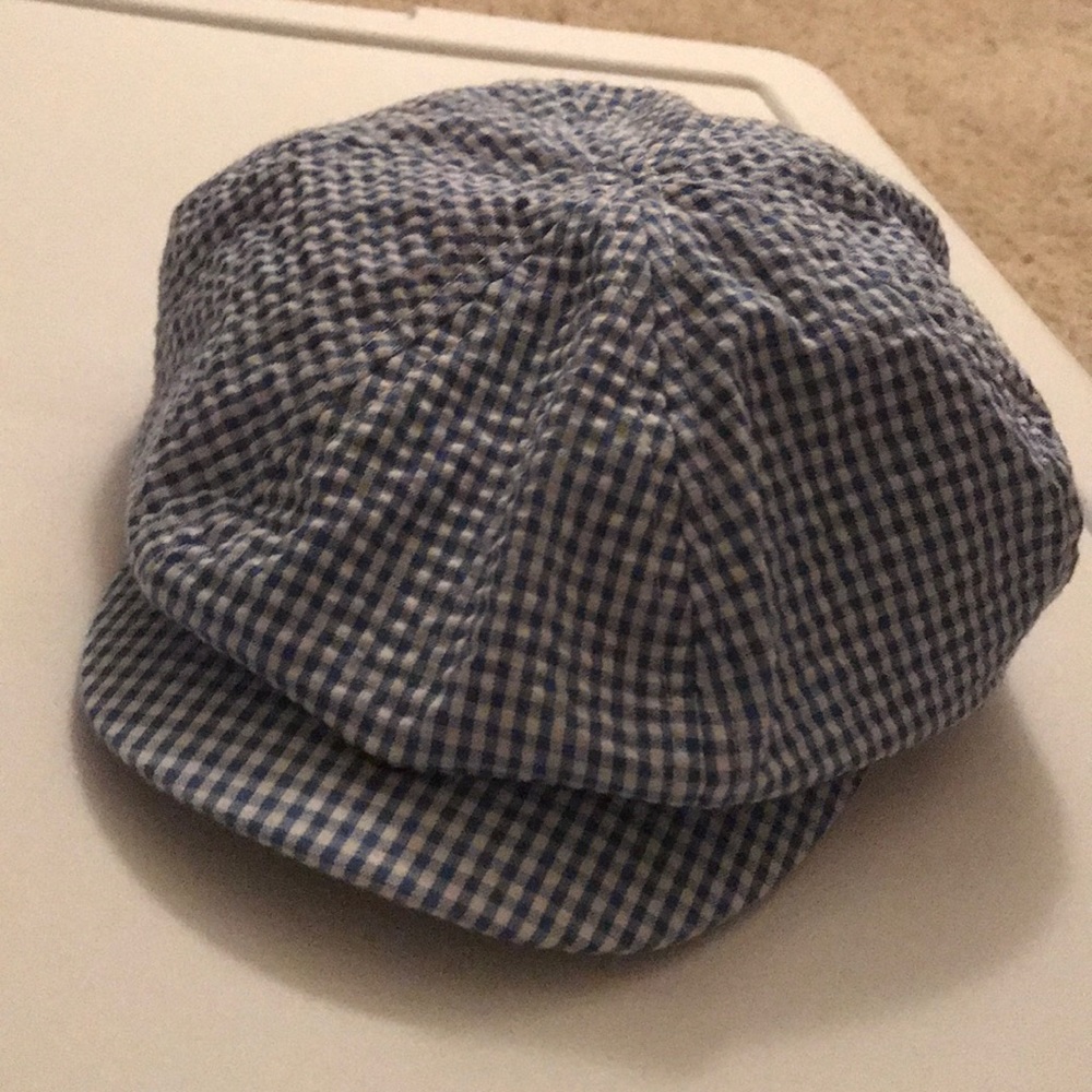 blue checkered hat